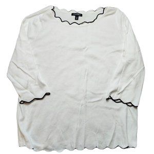 Roz & Ali White Top with Black Trim Women's Size 3X